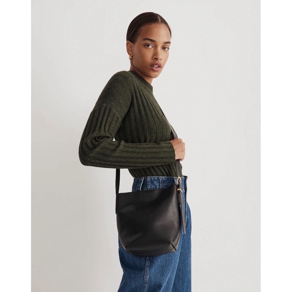 Madewell The Essential Mini Bucket Tote Crossbody Black Leather - Picture 13 of 14